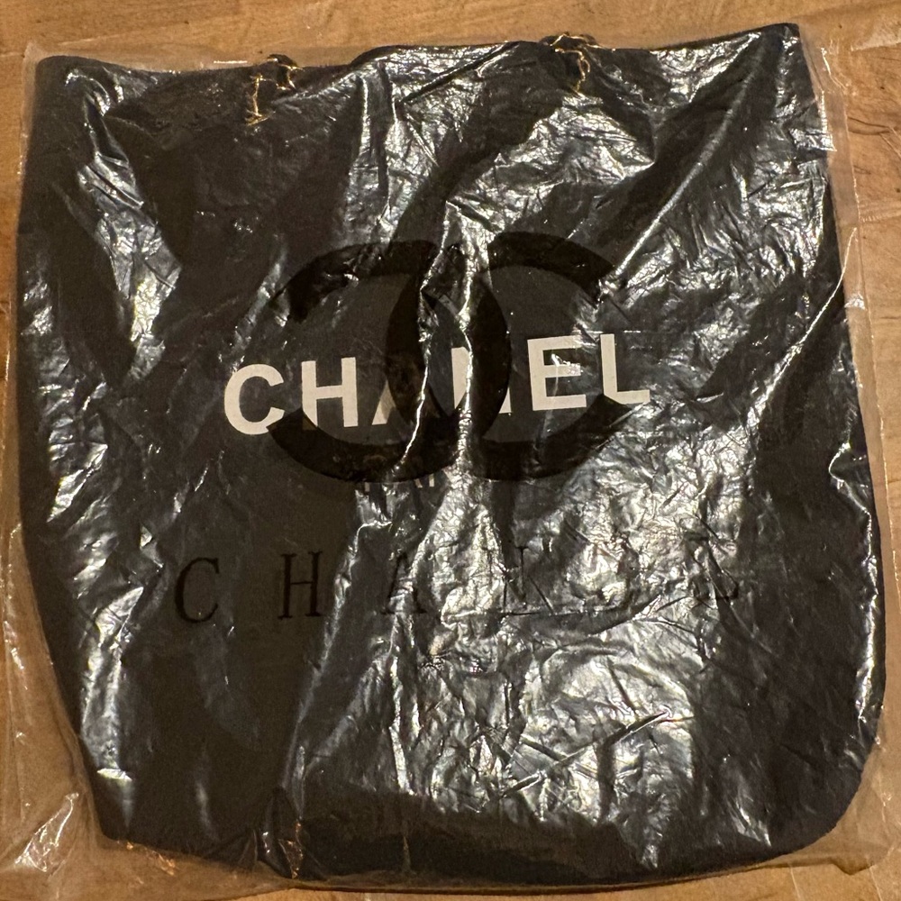CHANEL Canvas Black Tote - Picture 15 of 15